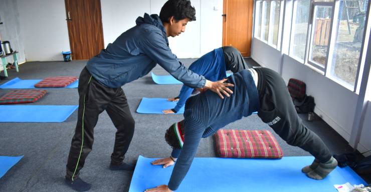 100-hour-yoga-training-rishikesh